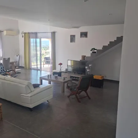 فندق U Pireddu *